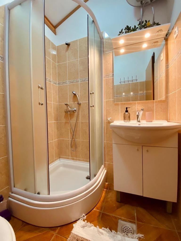 Apartman Milisa Primosten Ngoại thất bức ảnh